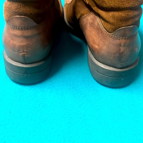 Aquatalia Lettie Hiker Distressed Suede Ankle Boot Size 9.5 - Picture 6 of 12